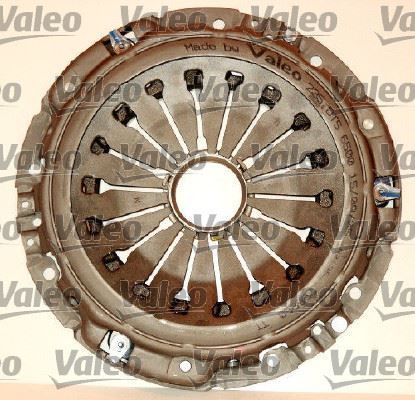 VALEO 821249 DEBRİYAJ SETİ 156 2.5I 24V V6