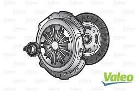 VALEO 826473 DEBRİYAJ SETİ GOLF IV BORA / A3 / TOLEDO LEON / OCTA