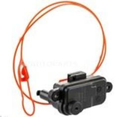 Monreal 74323 Benzin Depo Açma Kapağı A6 A3 Q7 A7 4M0862153