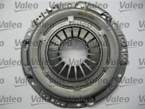 VALEO 826760 DEBRİYAJ SETİ MAZDA 3 1.6 16V  200-20