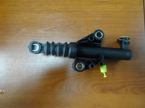 MAIS306100530R Hidrolik Debriyaj Üst Merkezi Trafıc Iıı-Vıvaro 1.6